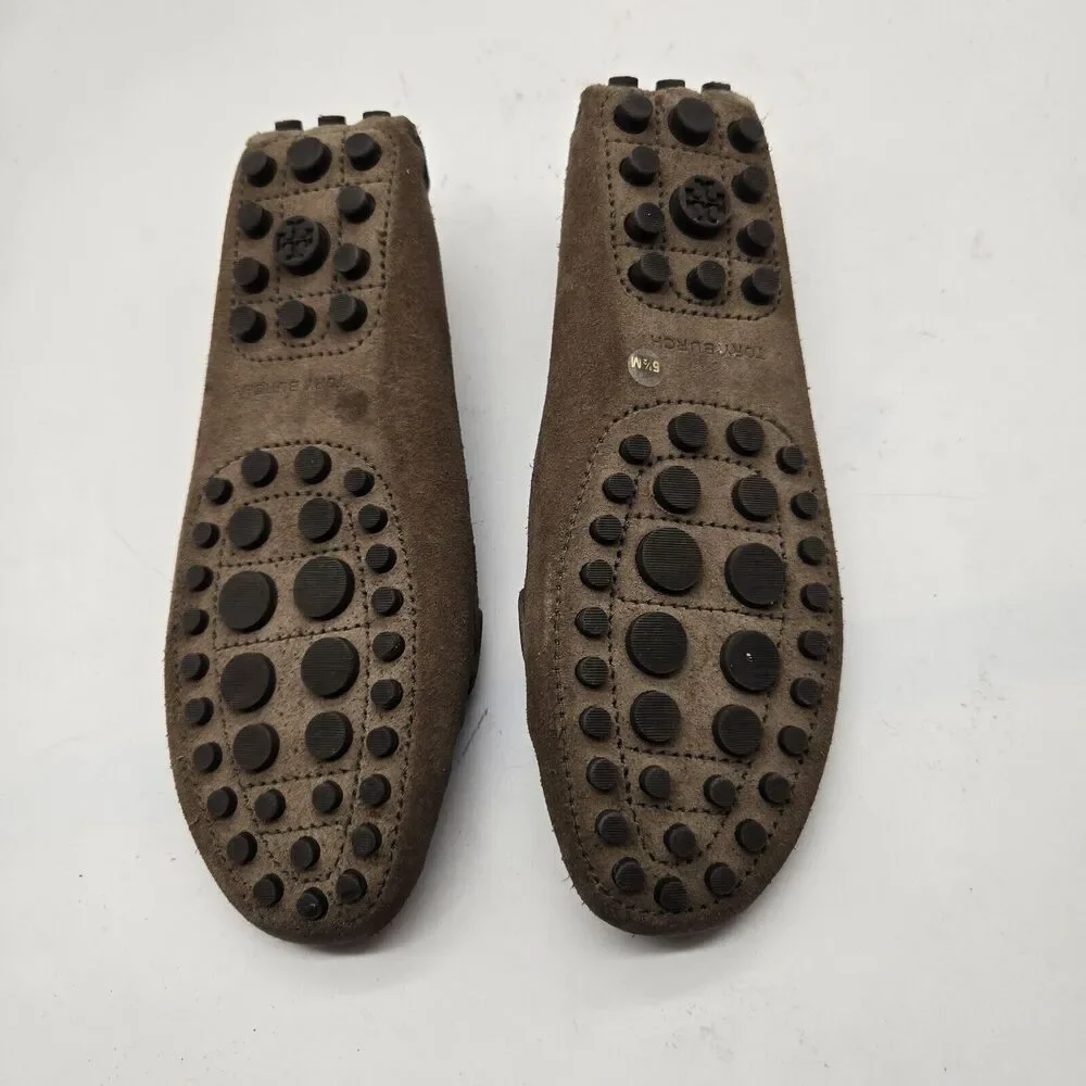 TORY BURCH KENDRICK Drivers Moccasin/Loafer brown Suede leather Gold Logo sz 5.5 - Picture 11 of 11